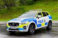 196 fabriksnya polisbilar rullar snart in till polisstationer runt om i Sverige. På bilden syns en Volvo XC60.