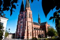 I Uppsala har ärkebiskopen sitt säte. 