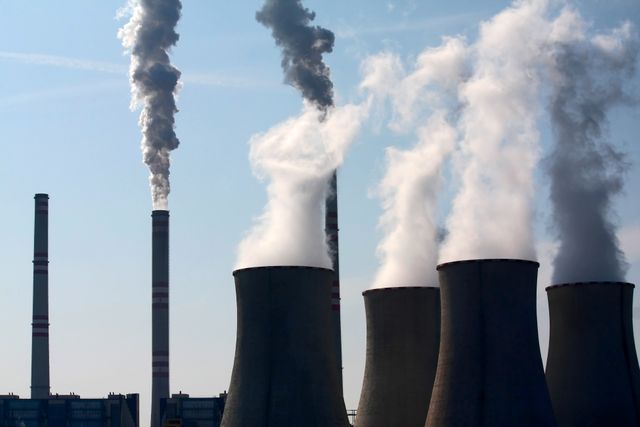 Åtgärderna kring minskningen av koldioxid berör framför allt kol, som står för en stor del av koldioxidutsläppen.