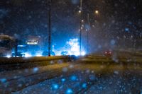 Det kraftiga ovädret stoppade all tung trafik i Stockholm i natt.