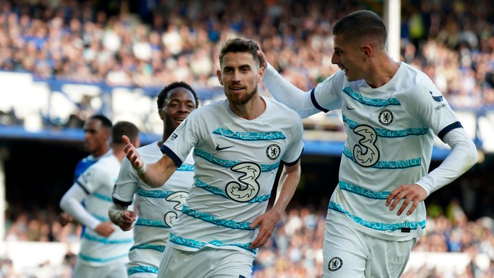Jorginho gjorde matchens enda mål, från straffpunkten, i Chelseas 1–0-seger borta mot Everton i Premier League-premiären.