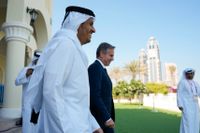 USA:s utrikesminister Antony Blinken, till höger, tillsammans med sin qatariske kollega Mohammed Bin Adbulrahman Al Thani.