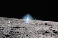 Astronauten Alan Bean på månen, 19 november 1969. Apollo 12 var den andra rymdfarkosten som landsatte människor på månen.