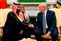 Donald Trump och Saudiarabiens kronprins Mohammed bin Salman när den senare besökte Vita huset i fjol. Arkivbild.