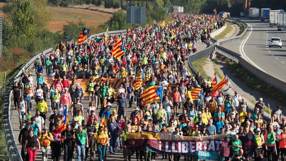 Katalanska protester har blockerat både motorvägar och höghastighetsspår för tåg de senaste dagarna.