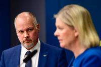 Justitieminister Morgan Johansson (S) kan tvingas avgå. Något som fått statsminister Magdalena Andersson att hota med att avgå.