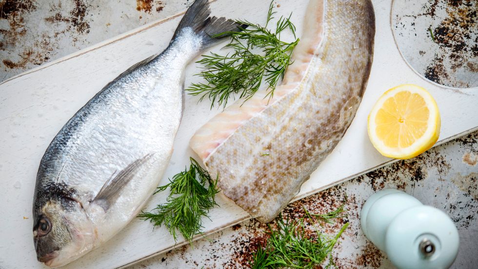 Portionsbitar av torsk hör till det som ökat mest i pris under januari, 64,2 procent, enligt Matpriskollen.