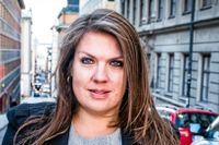 Sara Björkeholm, jurist och expert på handeln med lägenhetskontrakt.