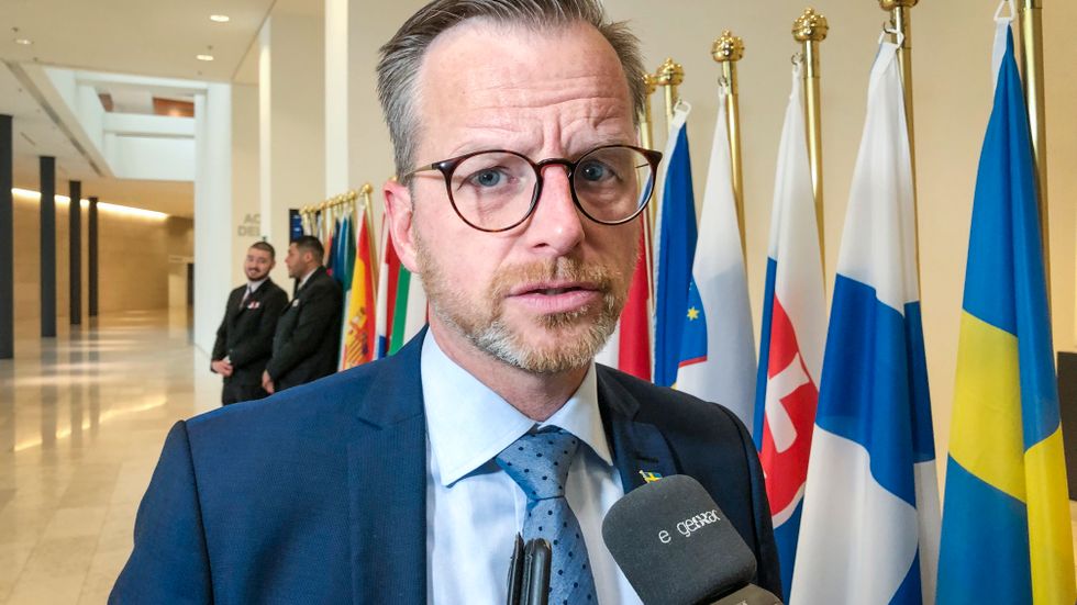 Inrikesminister Mikael Damberg (S) deltar i veckans justitie- och inrikesministermöten i Luxemburg.