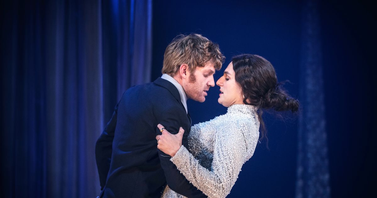 Recension: Hedda Gabler Malmö stadsteater Recension: Hedda Gabler Malmö stadsteater