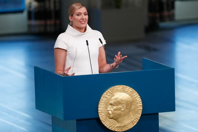Beatrice Fihn på Nobelprisutdelningen i Oslo. 