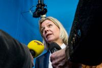 Finansminister Magdalena Andersson (S) slår tillbaka allianskritik.