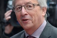 Luxemburgs premiärminister Jean-Claude Juncker på väg in till EU-toppmötet på onsdagen.