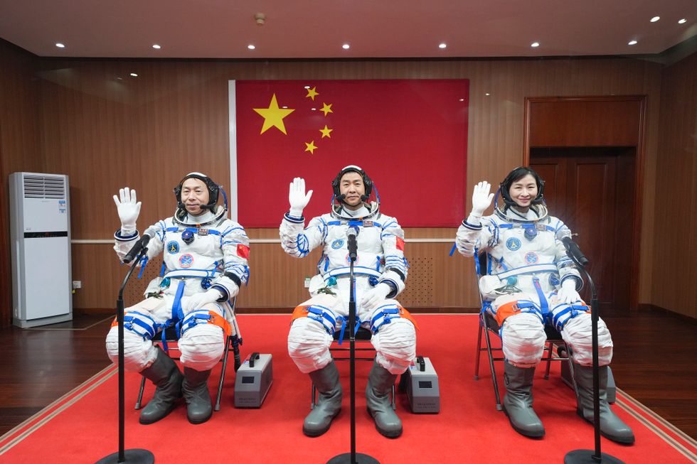 Astronauterna Cai Xuzhe, Chen Dong och Liu Yang färdigställde den kinesiska rymdstationen Tiangong under 2022. 