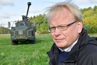 Det går snabbt att rasera militär förmåga, men det tar oerhörd tid att bygga upp den igen, skriver försvarsminister Peter Hultqvist. 