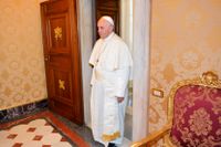 Påven Franciskus bad officiellt valdenserna om ursäkt 2015 för det lidande de förorsakats av katolska kyrkan. Franciskus betecknade förföljelsen som både ”okristen” och ”omänsklig”.