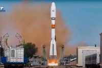 Satelliten Khayyam sköts upp med hjälp av en rysk raket under tisdagen.