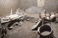 Ett intakt rum har hittats nära Pompeji.