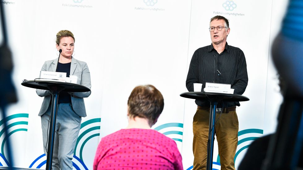 Socialstyrelsens krisberedskapschef Johanna Sandwall och statsepidemiolog Anders Tegnell.