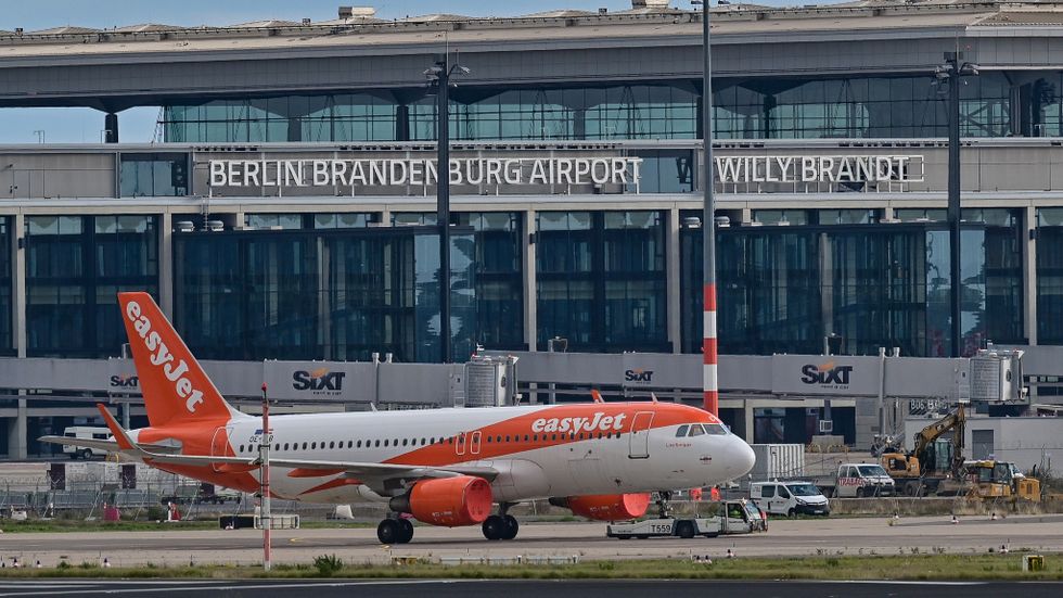 På lördag öppnar Berlins nya flygplats Berlin Brandenburg Willy Brandt (BER).