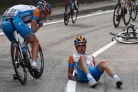 Den amerikanske cyklisten David Zabriskie har kört omkull i en utförsåkning i Giro d'Italia. Av säkerhetsskäl stoppas nu det tänkta utförsåkarpriset till årets tävling.