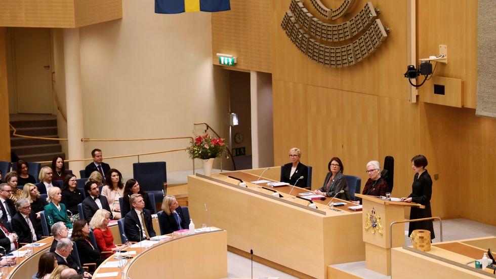 Miljöpartiets Annika Hirvonen i riksdagen. Arkivbild.