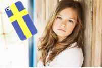 ”Flicka fick kvarsittning – för att hon hade svenska flaggan på sitt iphone-skal”. Sant eller falskt?