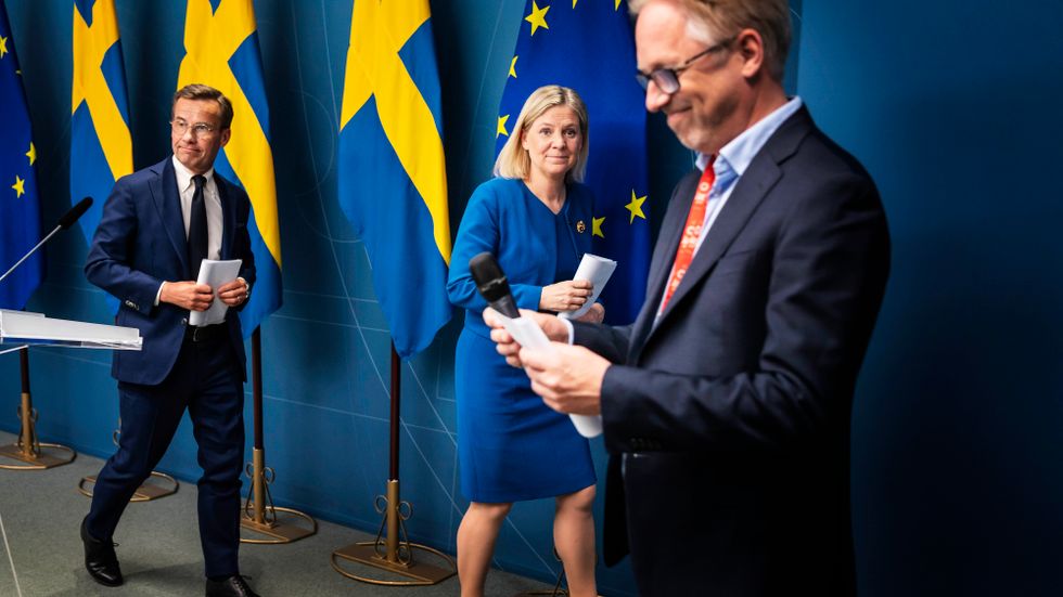 Statsminister Magdalena Andersson och Moderaternas partiledare Ulf Kristersson.