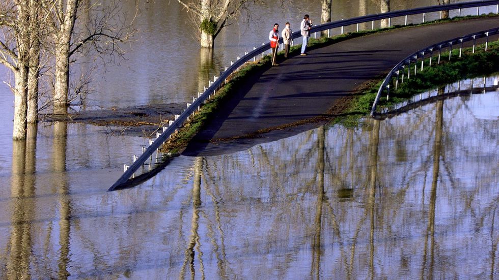 Översvämmad väg i den franska staden Redon, ett område som drabbats av allt kraftigare översvämningar under de senaste 50 åren enligt en ny studie.