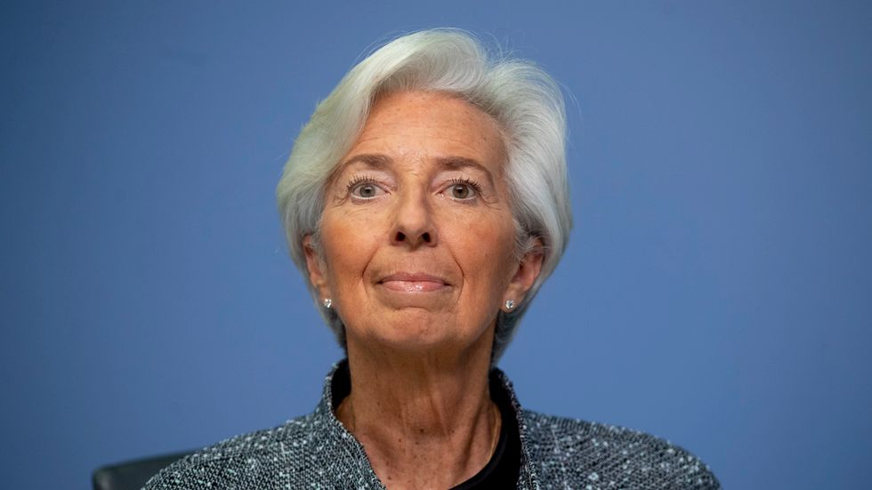 ECB-chefen Christine Lagarde och hennes direktion lämnar räntor och stödköpsprogram oförändrade. Arkivbild