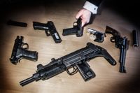 Många av de vapen som används av kriminella kommer via den svenska landsbygden.