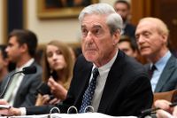 ”Utredningen är inte en häxjakt”, slog Mueller fast under förhöret.