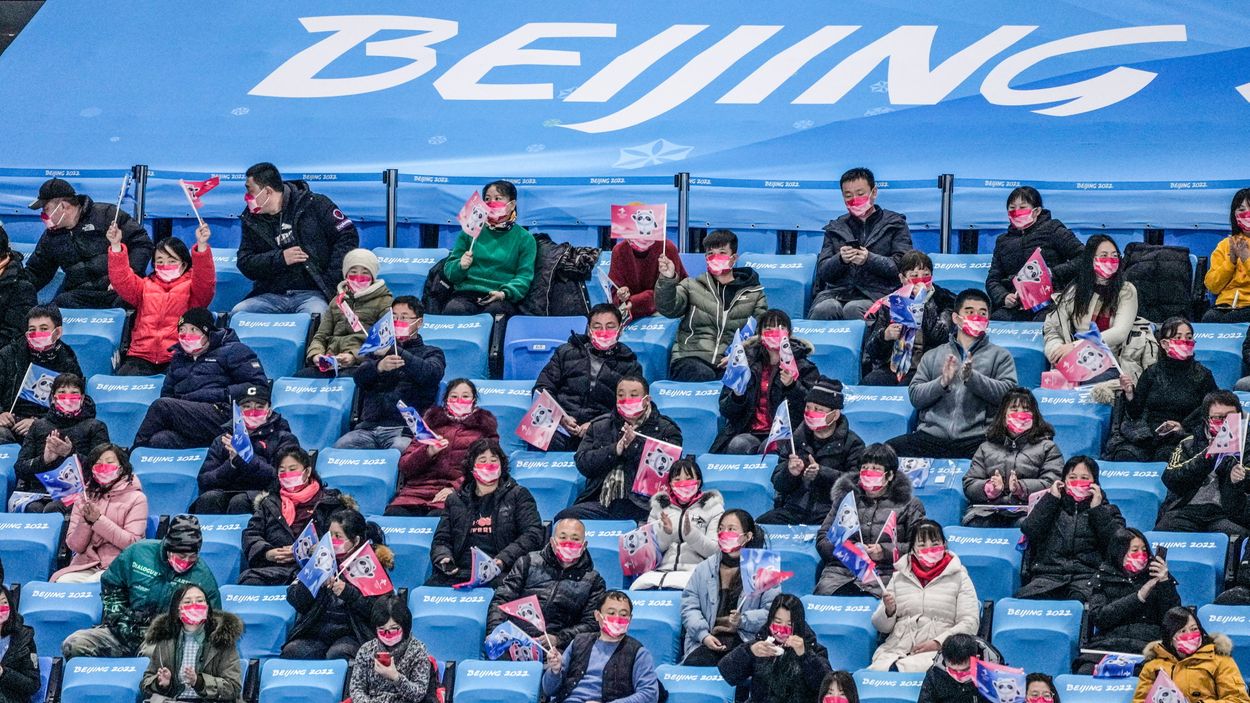 OS-publik i Peking. I dag beräknas nio av tio invånare i Kina kunna betala via mobilen.