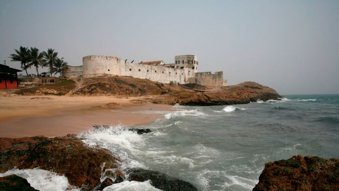 Fästningen Carolusburg i nuvarande Ghana byggdes av svenskar och användes för slavhandel.