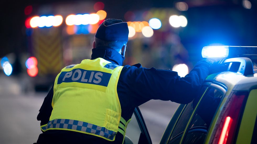 Polis och räddningstjänst kallades till ett lägenhetshus i Göteborg natten mot måndag. Arkivbild.