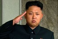 Nordkoreas ledare Kim Jong Un vid en militärparad i september.