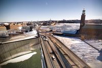I dag invigs officiellt den omdiskuterade Stockholm Waterfront – ”Risken är att vi kan glömma debatten om god stadsbyggnad”, skriver arkitekturskribent.