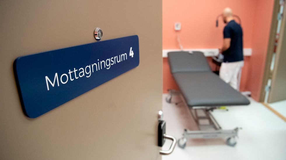 Nästan 14 000 patienter listade sig hos Kry efter att vårdappen öppnade sina två första egna vårdcentraler i Stockholm. Sedan dess har nästan 900 avlistat sig.
