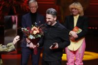 Andrev Walden tog emot Augustpriset i kategorin årets skönlitterära bok” för ”Jävla karlar” på Konserthuset i Stockholm. 